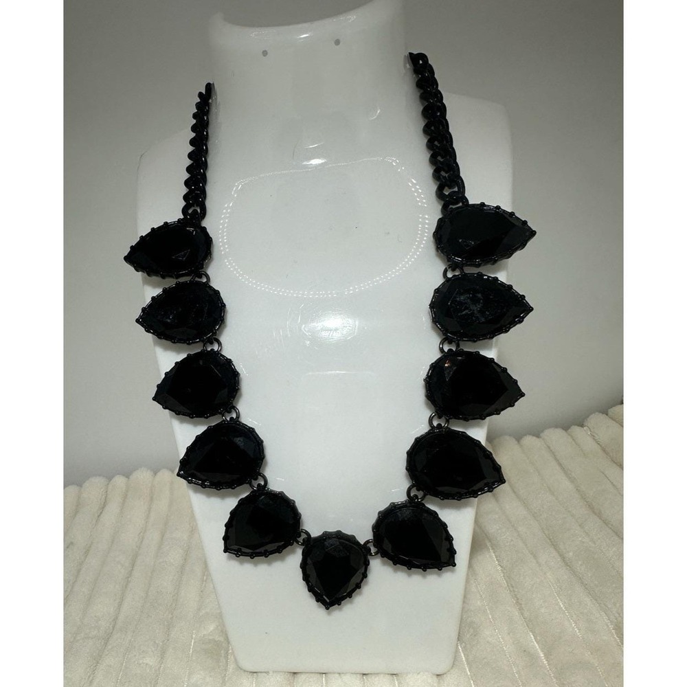Vera Wang Fashion Statement Necklace Black Faceted Teardrops Pre-Owned
